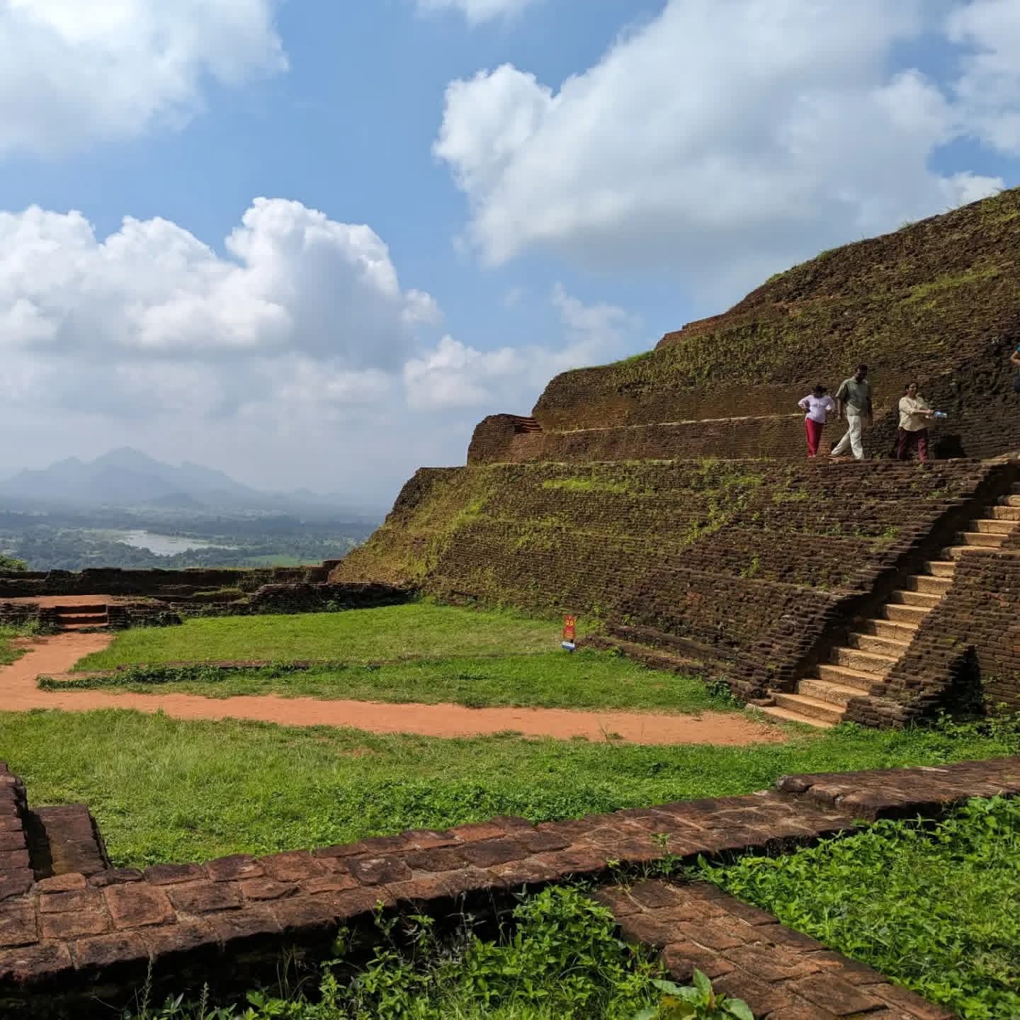 Guest photo from a Sri Lanka tour with Sahan